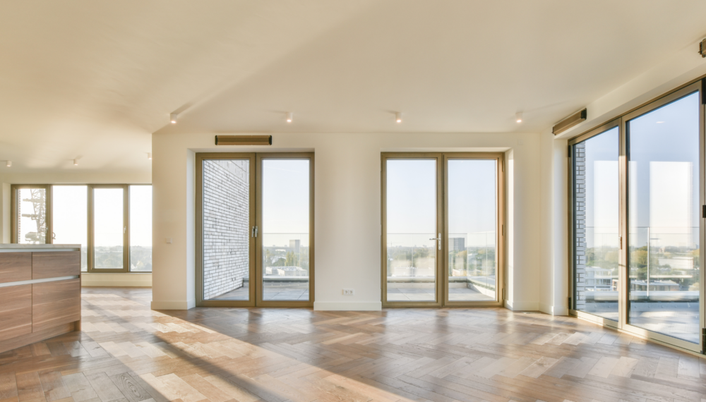 First-Time Property Investor Utilises Bridging Finance to Meet Tight Deadlines and Complex Funding
